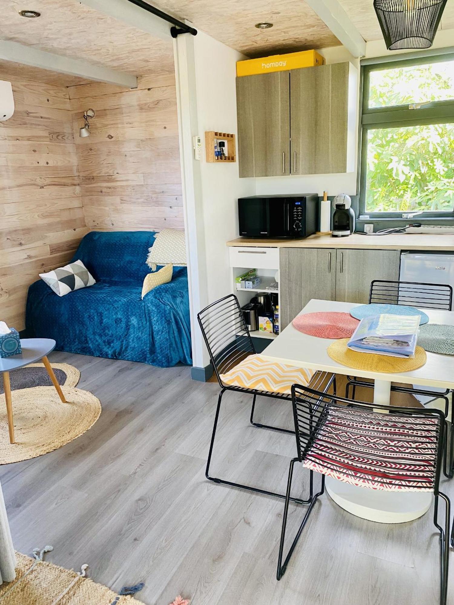 Chalet Atypique Au Calme Avec Emplacement Ideal Soubise エクステリア 写真